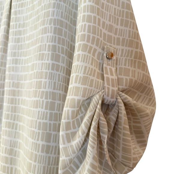 Woman’s Blouse Lot- XL, XXL, 1X- Ava & Viv, Express, Apt. 9 - Picture 9 of 9